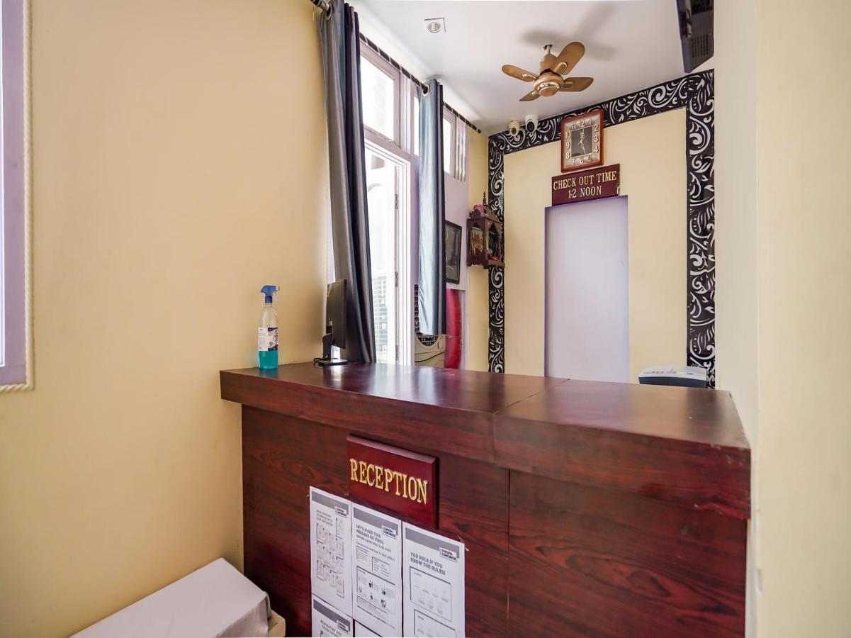 Oyo 75627 New Ankit Guest House Varanasi Bagian luar foto