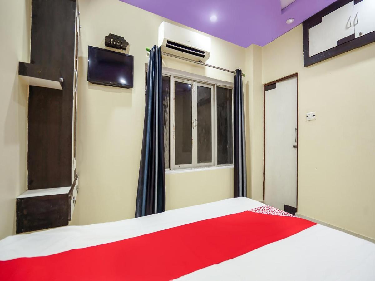 Oyo 75627 New Ankit Guest House Varanasi Bagian luar foto