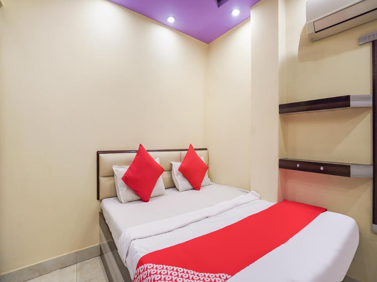 Oyo 75627 New Ankit Guest House Varanasi Bagian luar foto