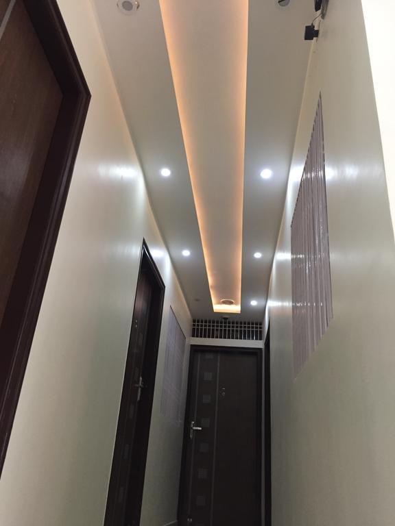 Oyo 75627 New Ankit Guest House Varanasi Bagian luar foto
